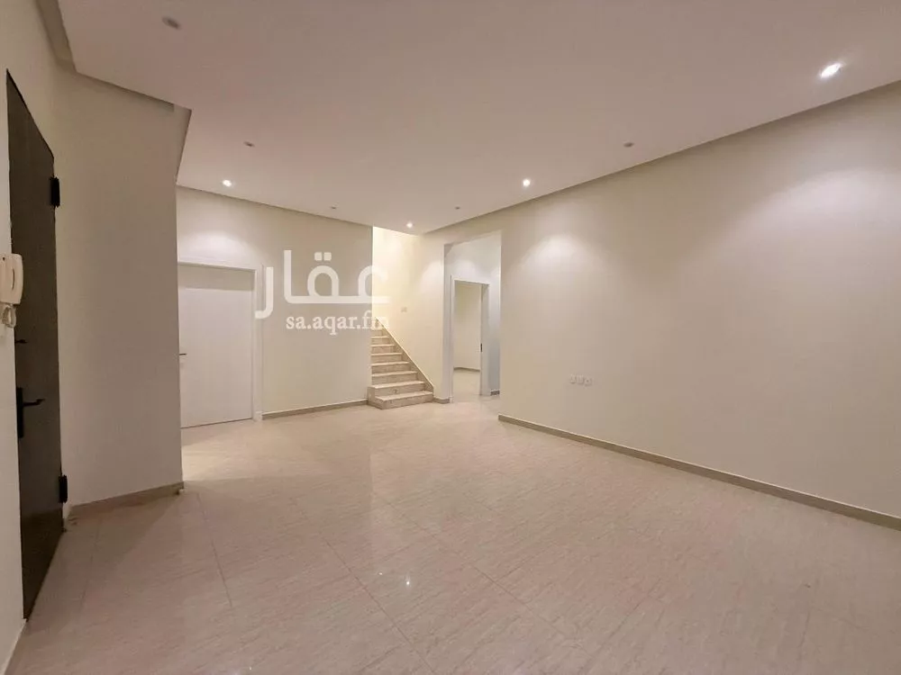 3 bedroom villa in Al Zahrah, Riyadh 11