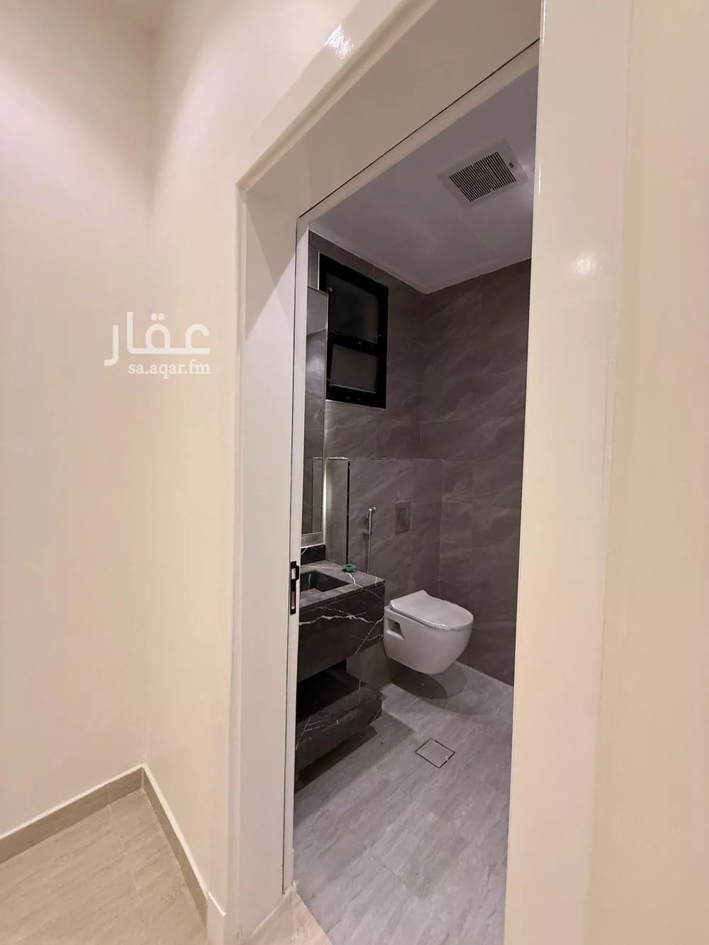 3 bedroom villa in Al Zahrah, Riyadh 5