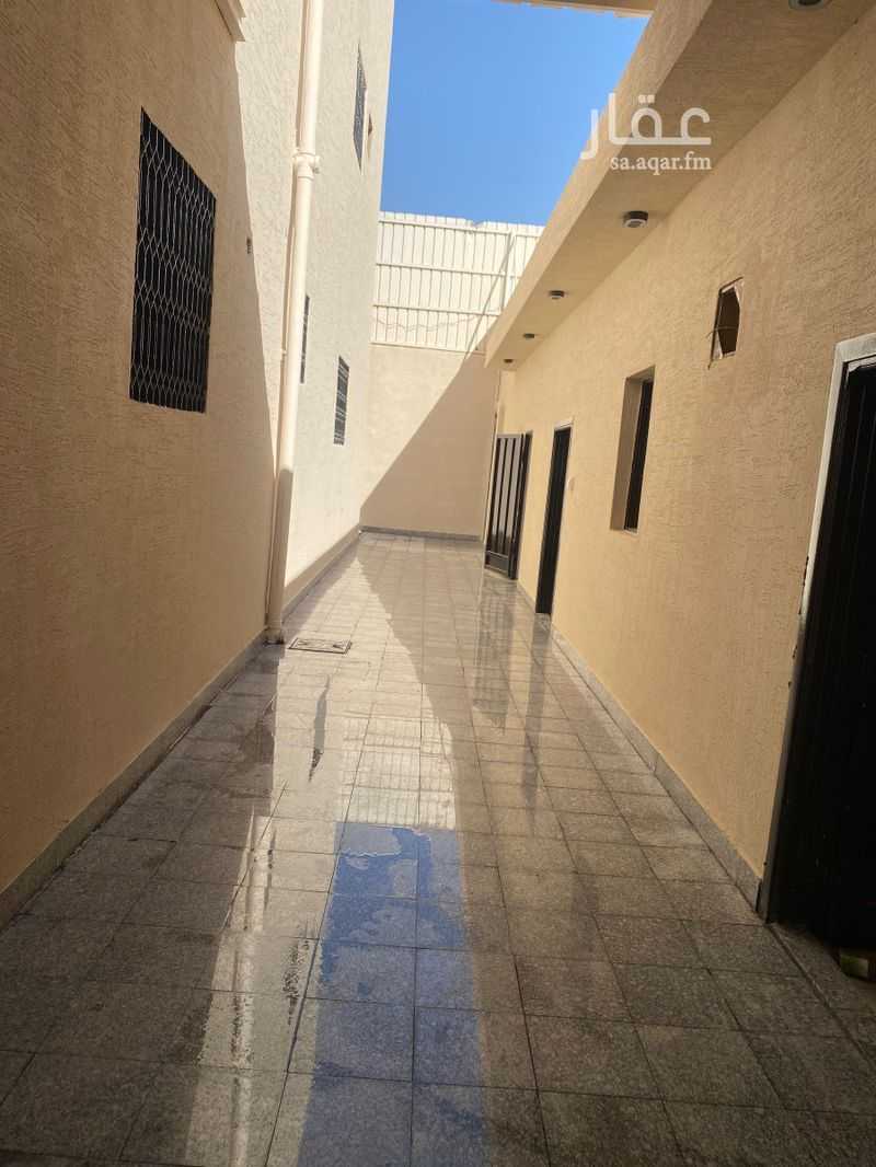 3 bedroom villa in As Suwaidi Al Gharabi, Riyadh 5
