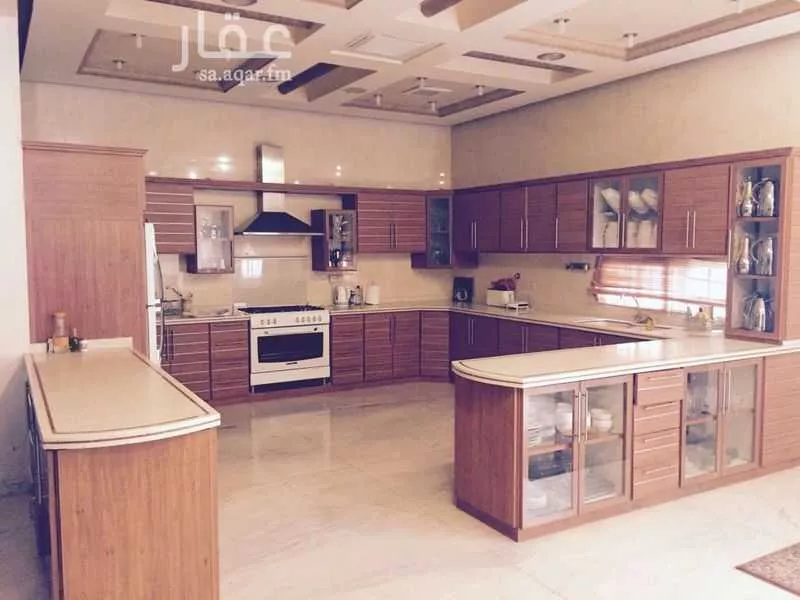 7 bedroom villa in Al Hamra 7