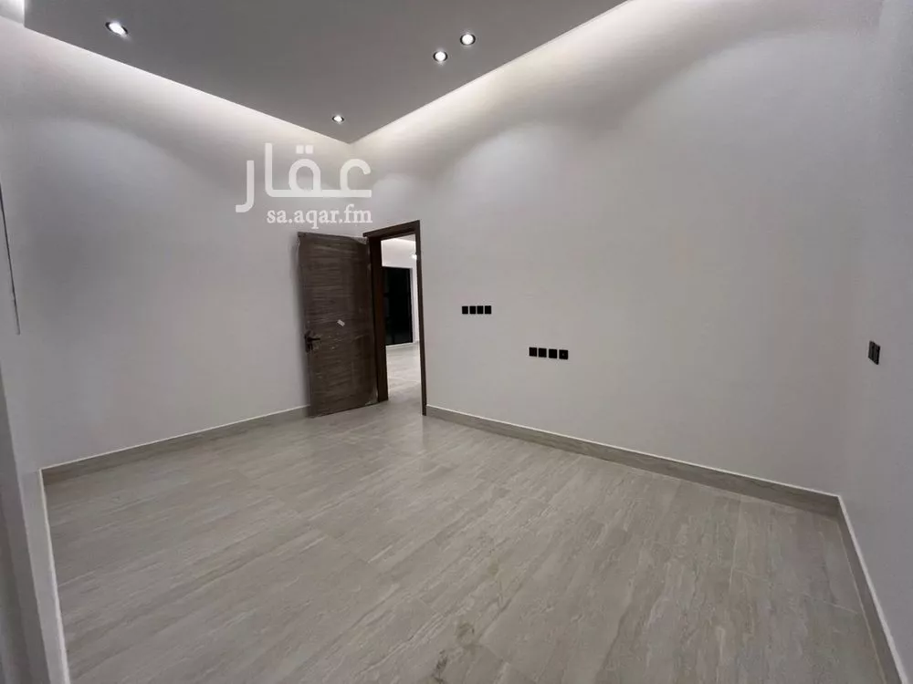 فيلا 5 غرف في المهدية 10