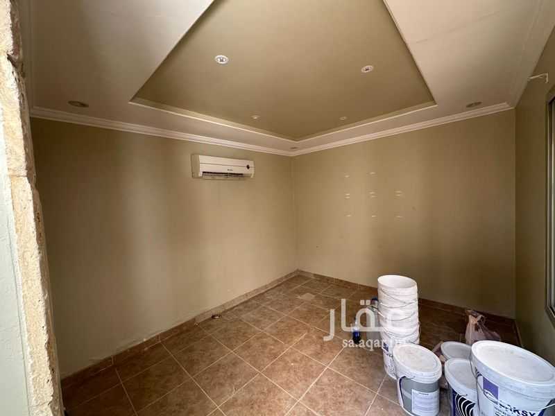 5 bedroom villa in Al Yasmin, Riyadh 22
