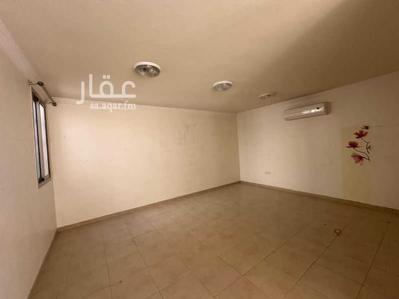 5 bedroom villa in Al Yasmin, Riyadh 25