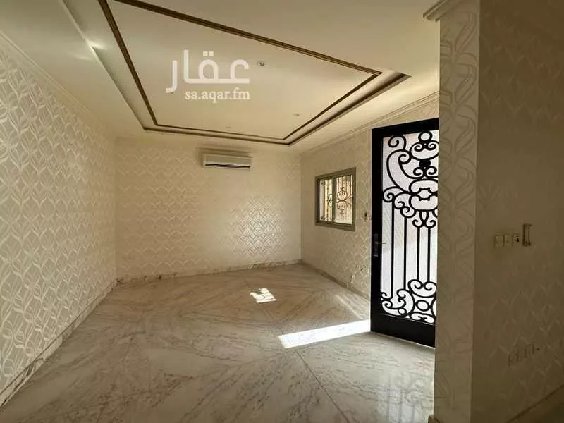 فيلا 5 غرف في الياسمين 14