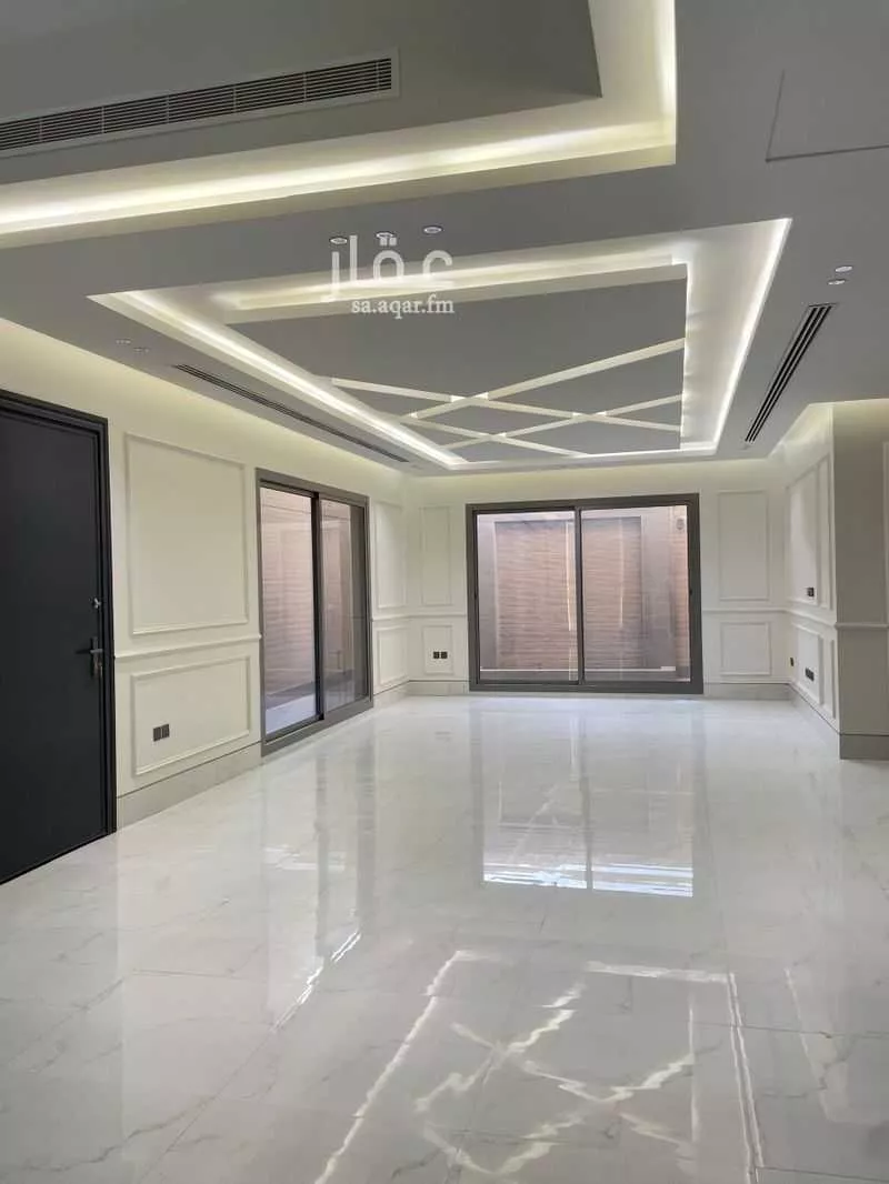 5 bedroom villa in Al Qairawan 2