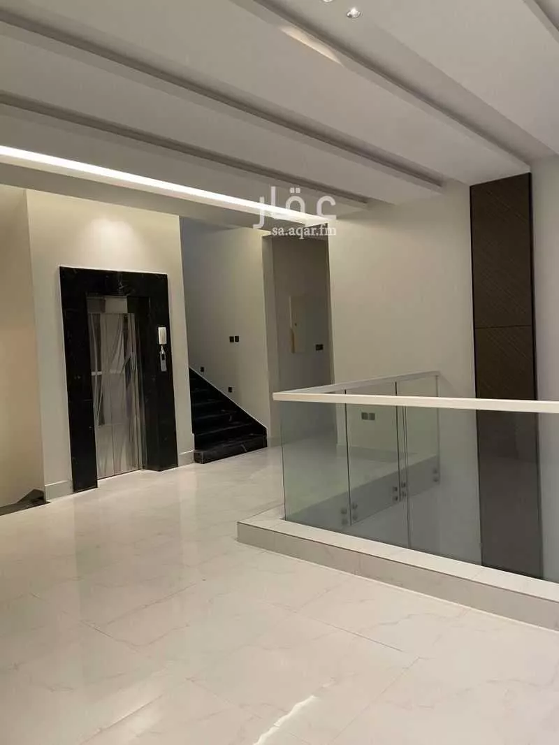5 bedroom villa in Al Qairawan 5