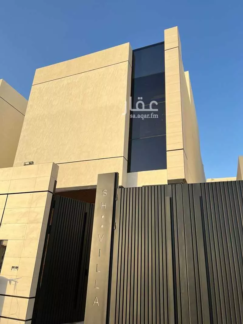 4 bedroom villa in Al Aridh 11