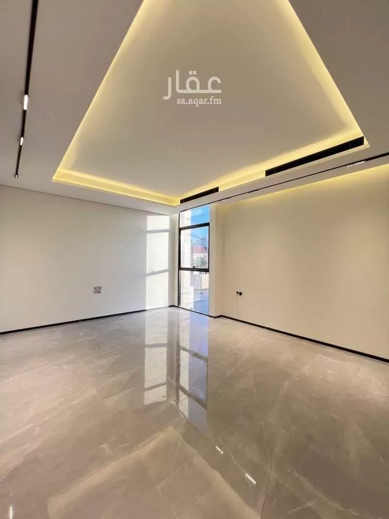 4 bedroom villa in Al Aridh 7