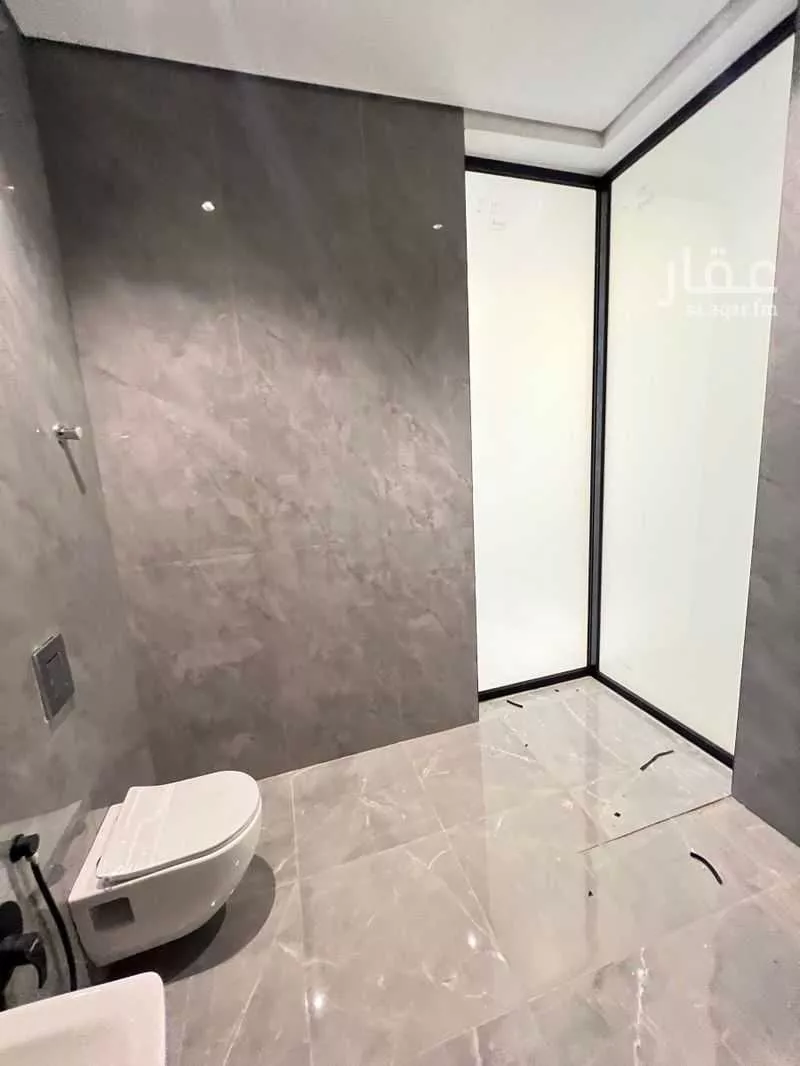 4 bedroom villa in Al Aridh 8