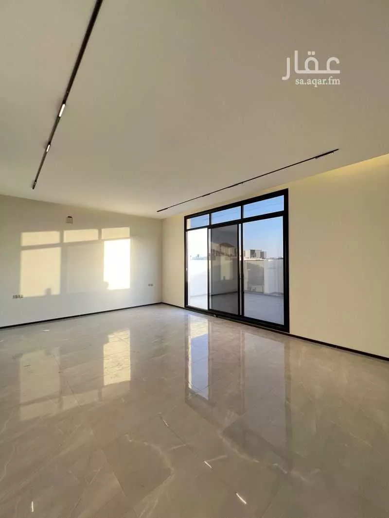 4 bedroom villa in Al Aridh 9