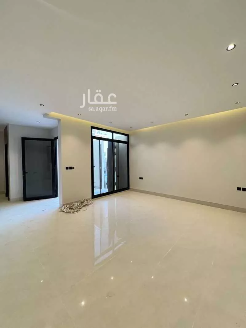 5 bedroom villa in Al Narjis 3