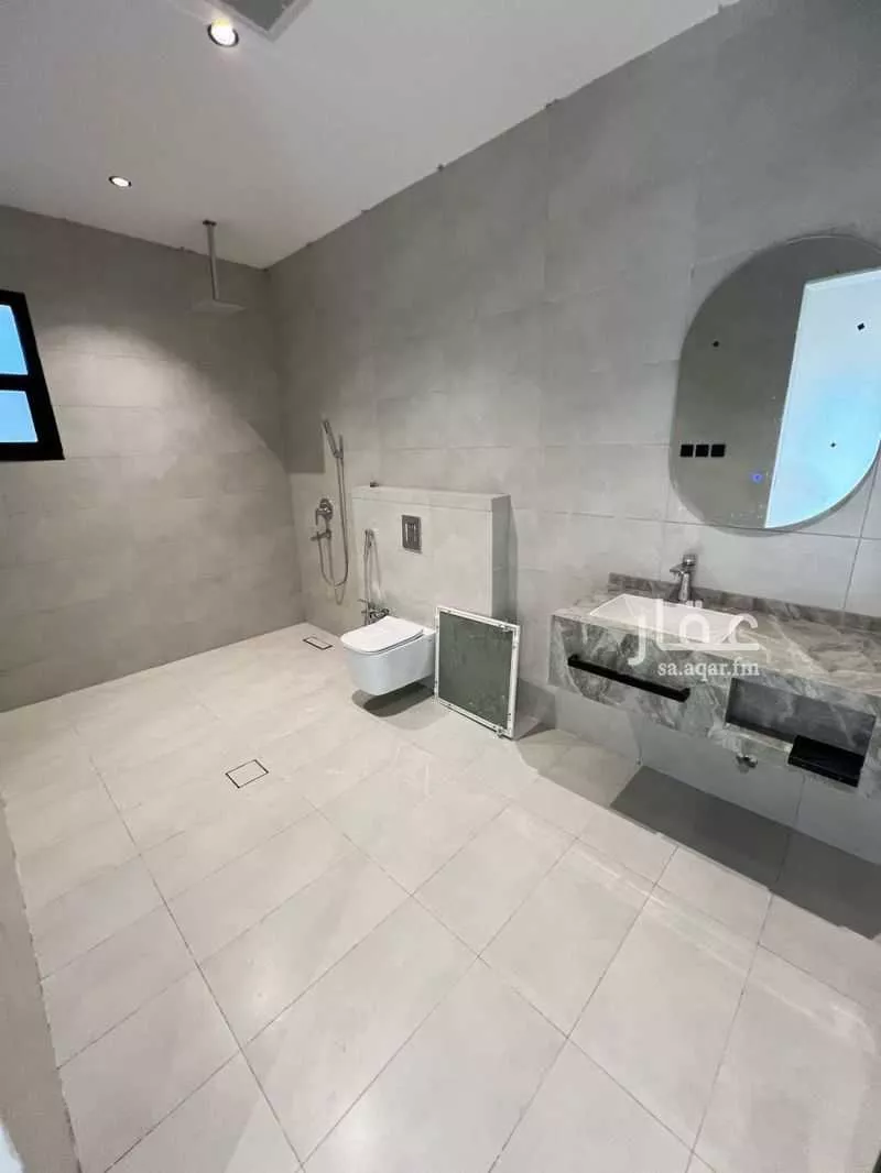 5 bedroom villa in Al Narjis 9