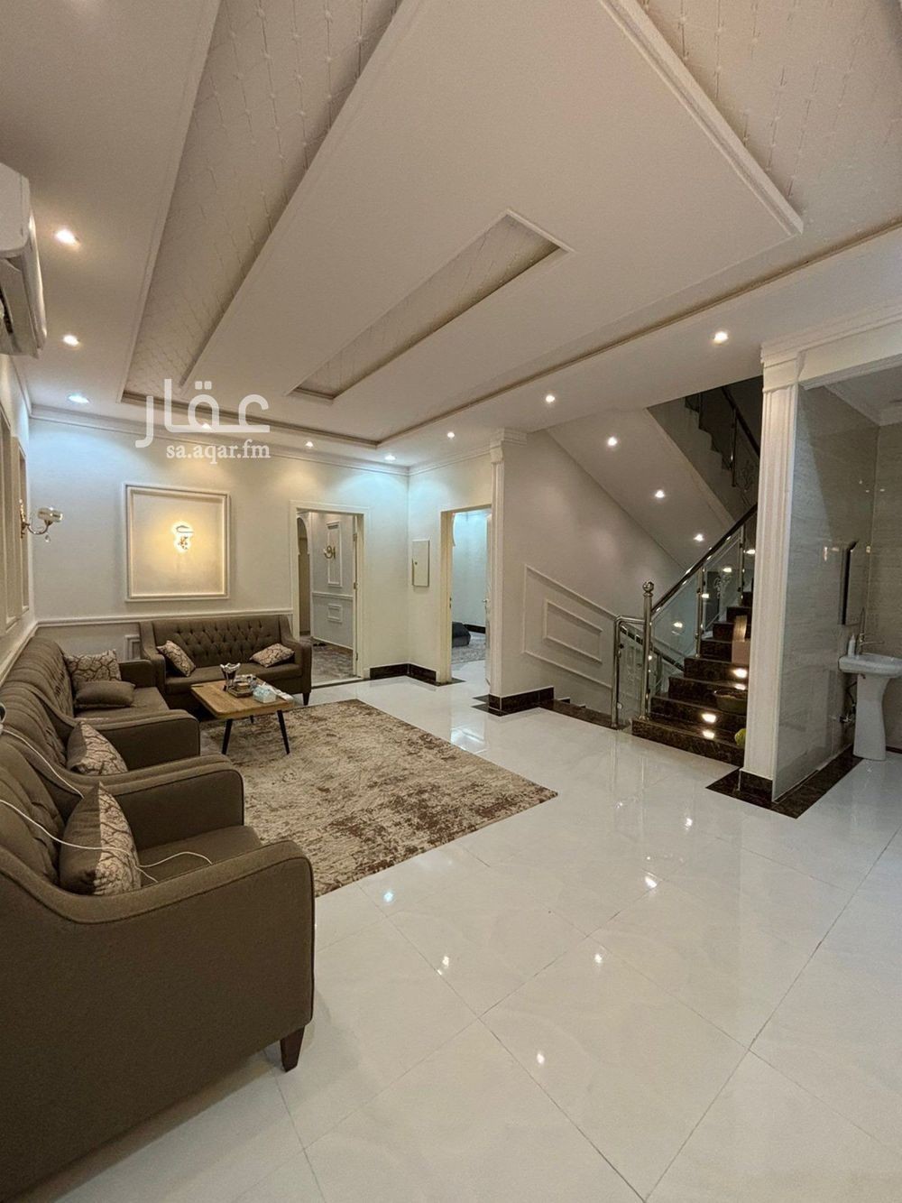 6 bedroom villa in Tuwaiq, Riyadh 12