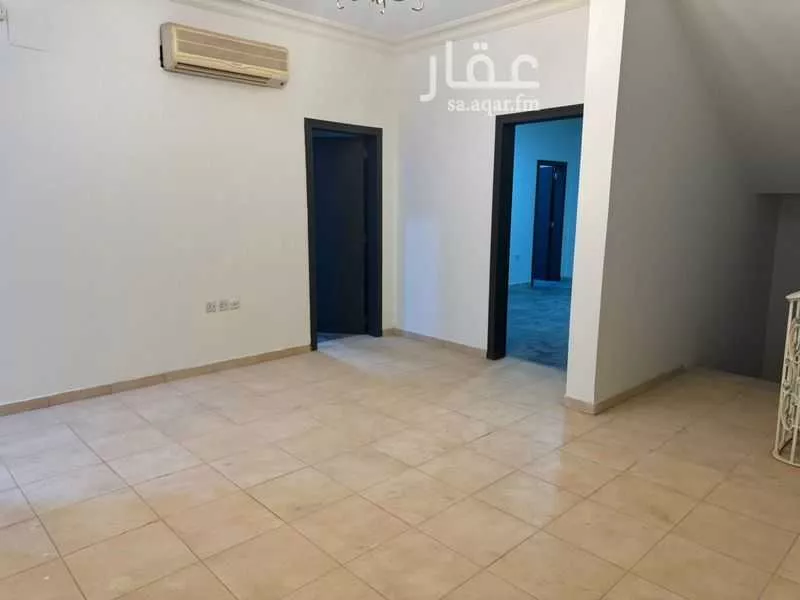فيلا 5 غرف في النفل 8