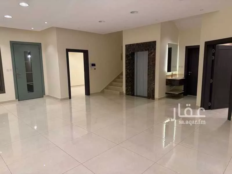 6 bedroom villa in Ar Rayan 3