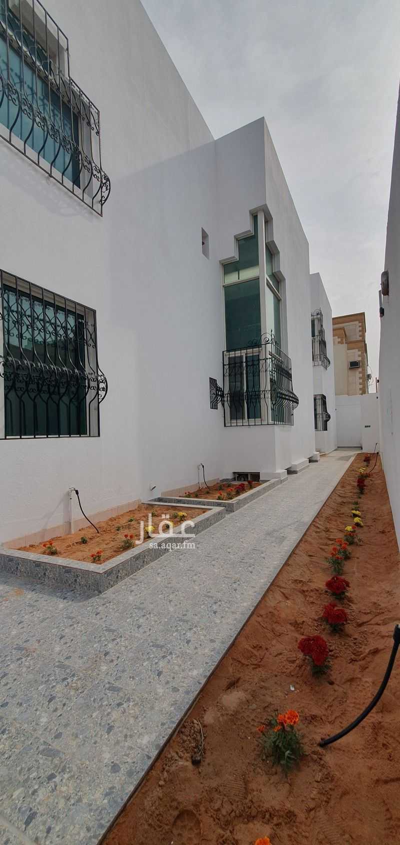 5 bedroom villa in Al Fayha, Riyadh 13