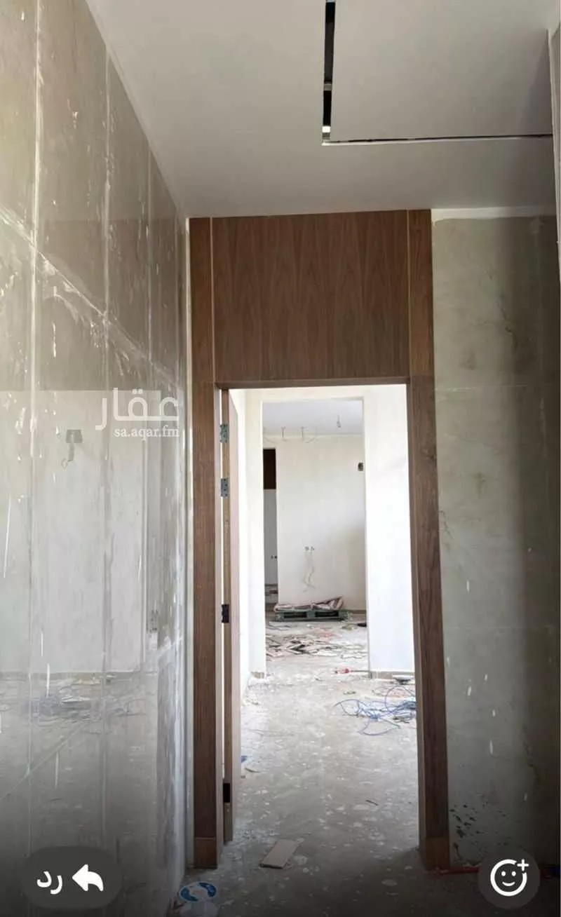 فيلا 7 غرف في الشرق 3