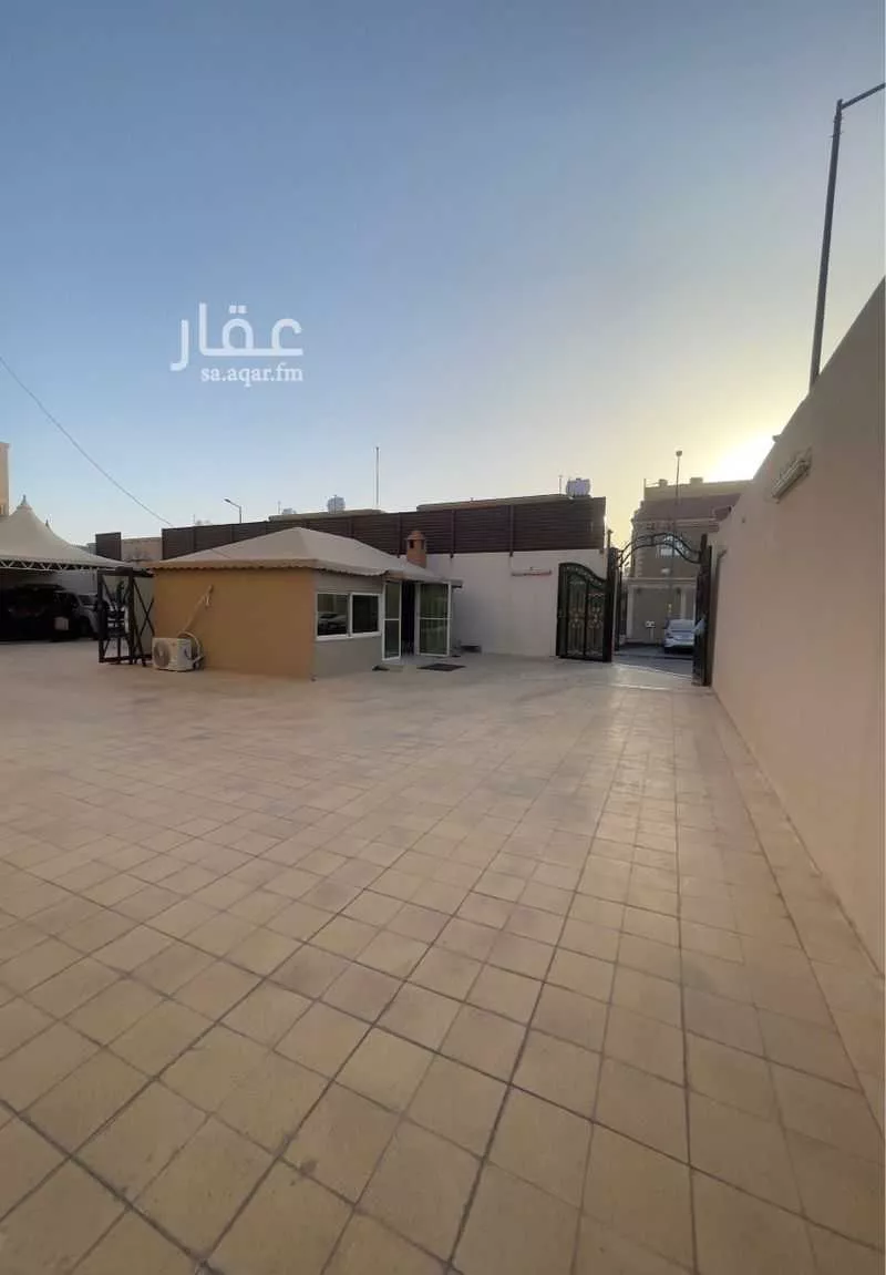 10 bedroom apartment in Al Khaleej 6