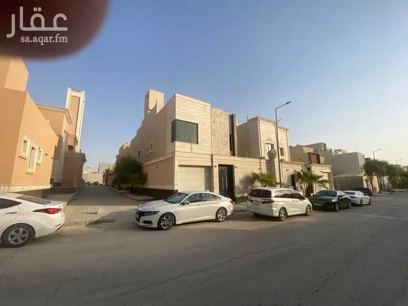 8 bedroom villa in Al Qairawan 5