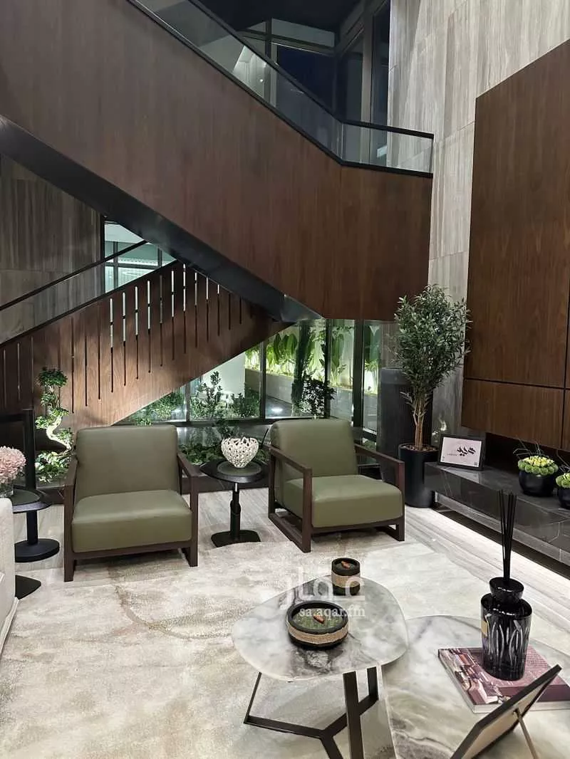 5 bedroom villa in Al Malqa 5