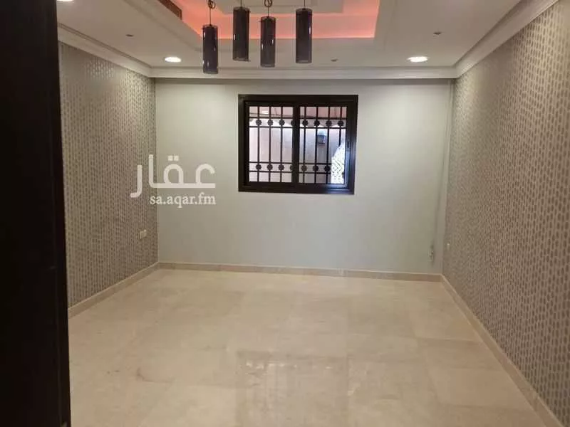 فيلا 5 غرف في الوادي 16