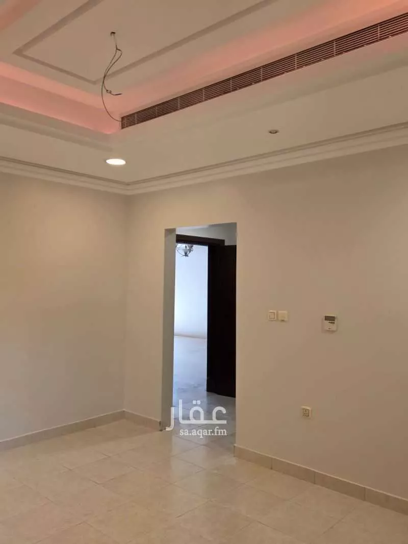 فيلا 5 غرف في الوادي 18
