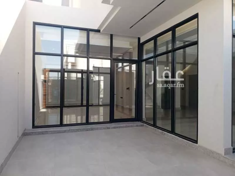 6 bedroom villa in Al Narjis 2