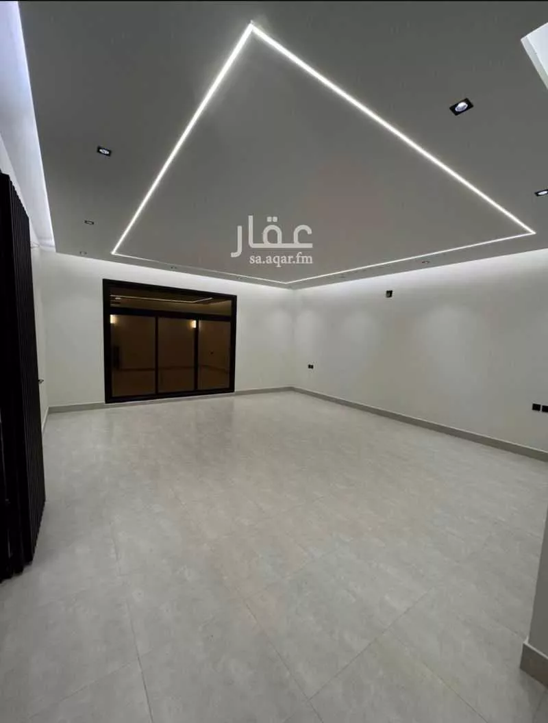 5 bedroom villa in Al Yarmouk 6