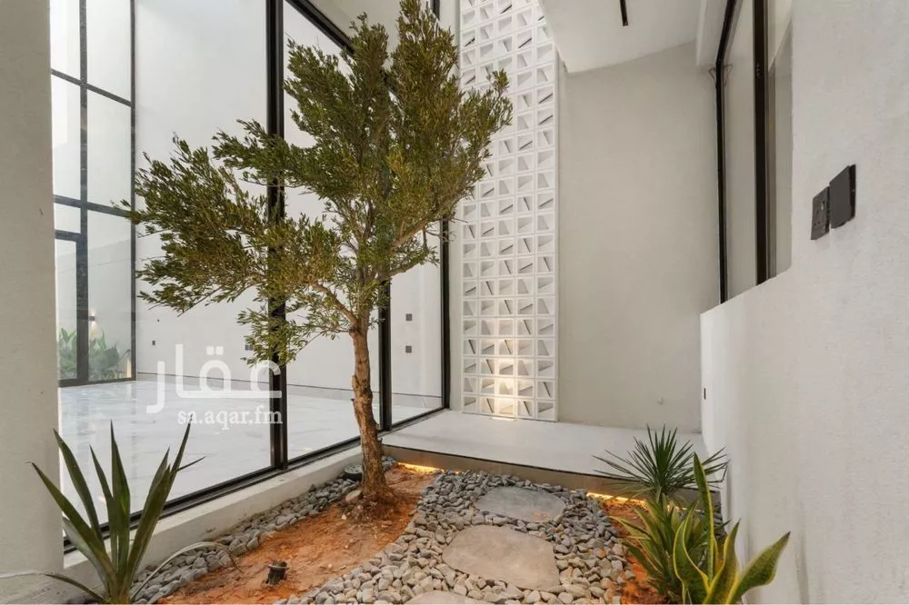 5 bedroom villa in Al Narjis 7