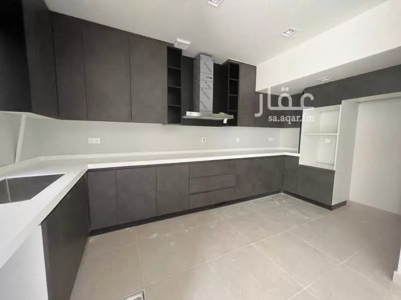 5 bedroom villa in Al Munsiyah 6
