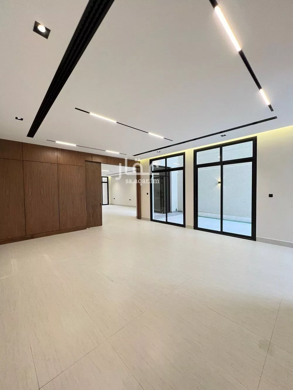 5 bedroom villa in Al Narjis 2