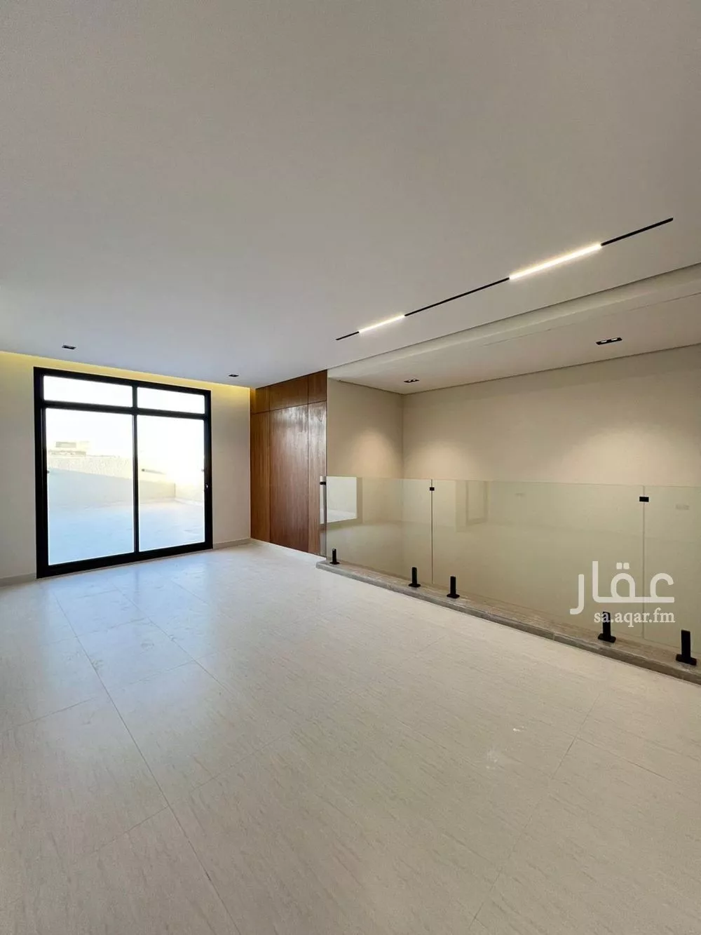 5 bedroom villa in Al Narjis 12