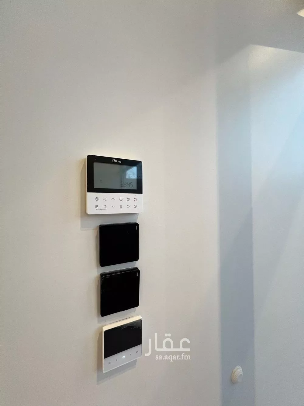 فيلا 5 غرف في العارض 15