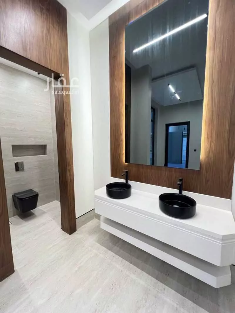 5 bedroom villa in Al Aridh 4