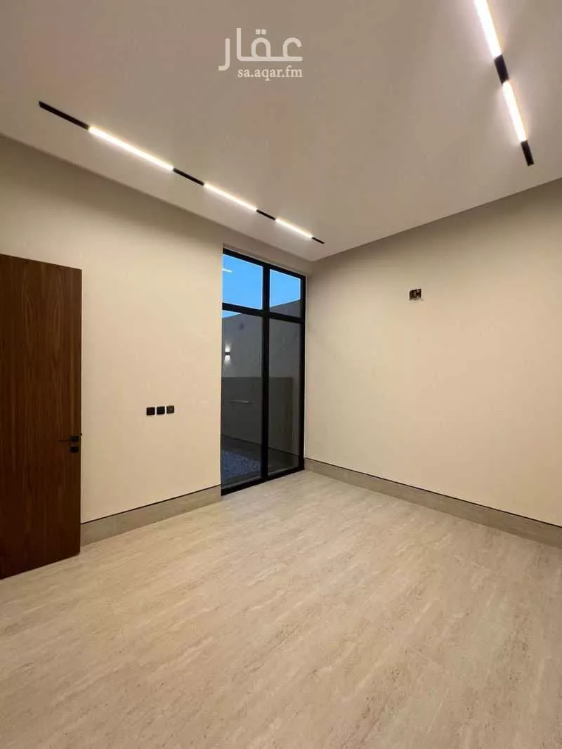 5 bedroom villa in Al Aridh 6