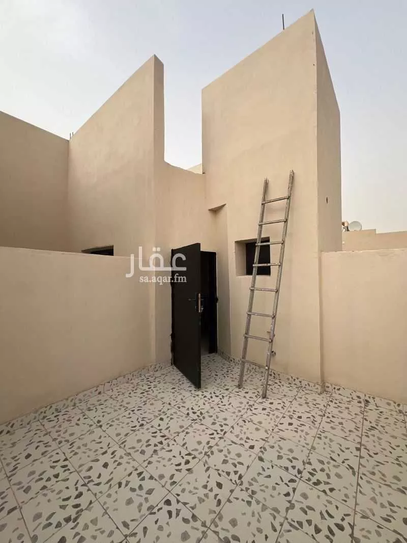 4 bedroom villa in Dhahrat Laban, Riyadh 11