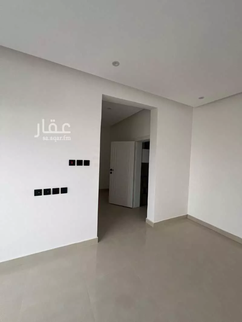 4 bedroom villa in Dhahrat Laban, Riyadh 10