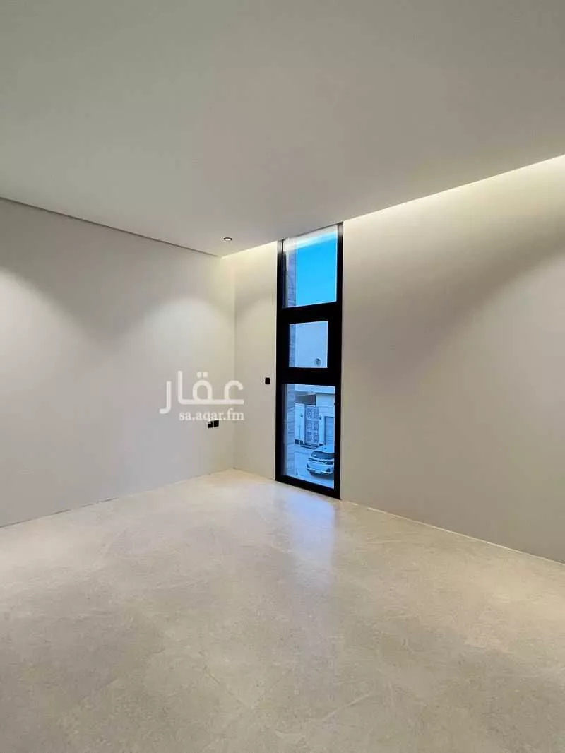 5 bedroom villa in Al Aridh 10