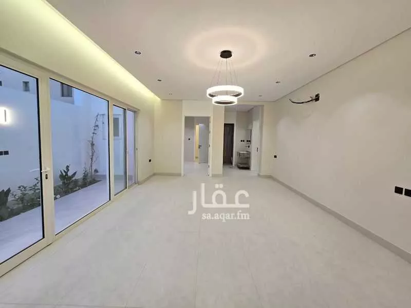 10 bedroom villa in Al Aridh 9
