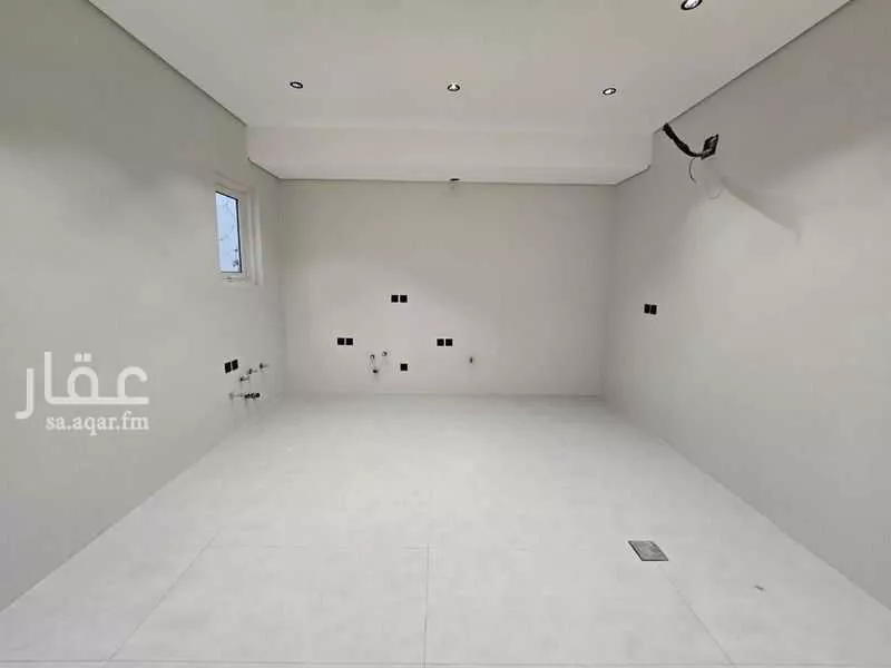 10 bedroom villa in Al Aridh 10