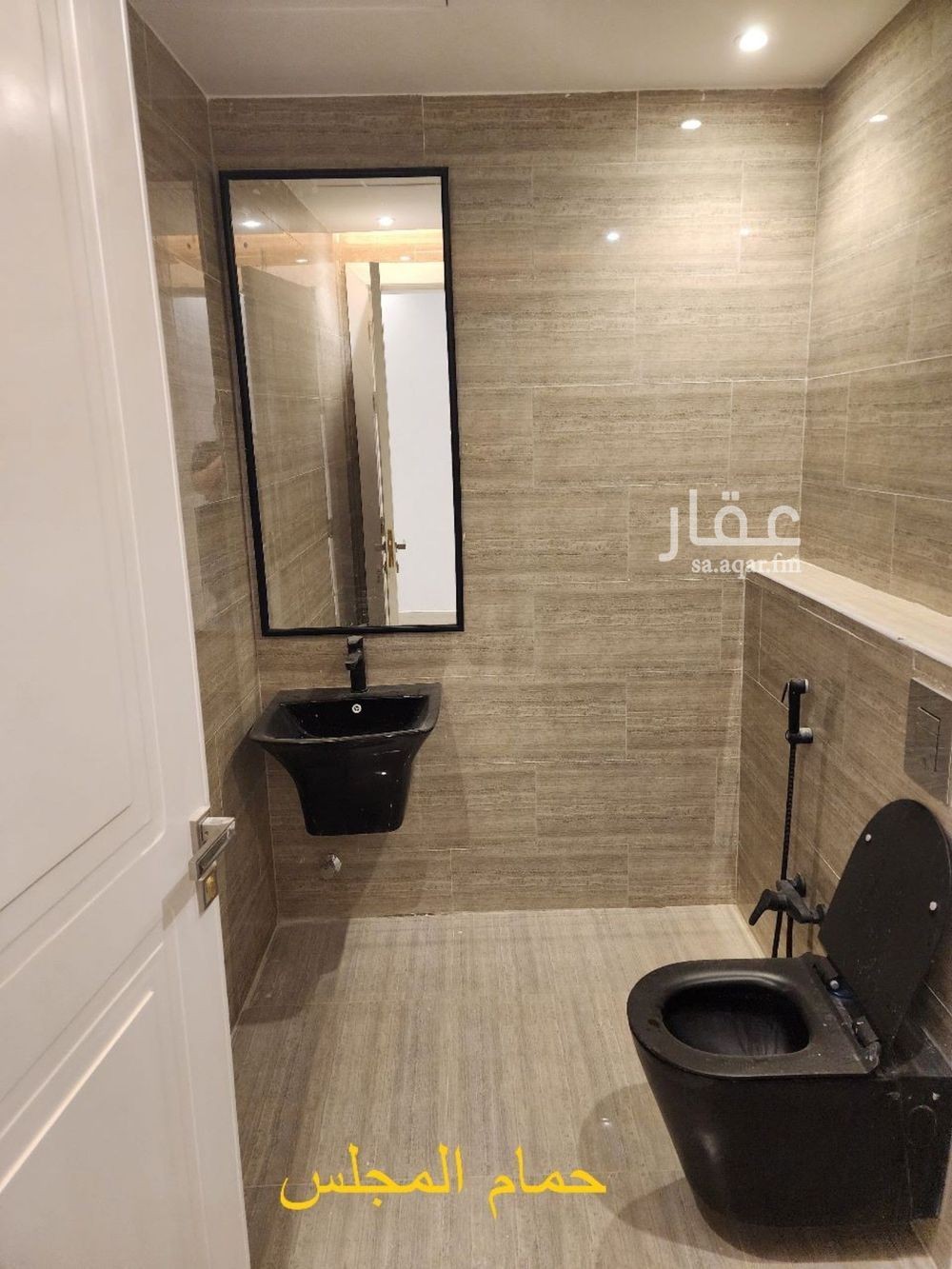 3 bedroom apartment in Al Munsiyah, Riyadh 5