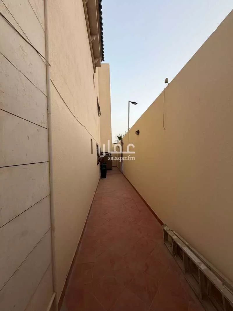 7 bedroom villa in Al Yasmin 13