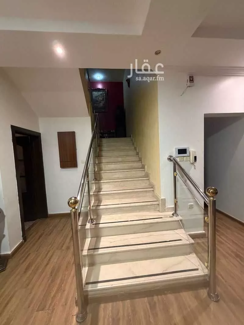 7 bedroom villa in Al Yasmin 18