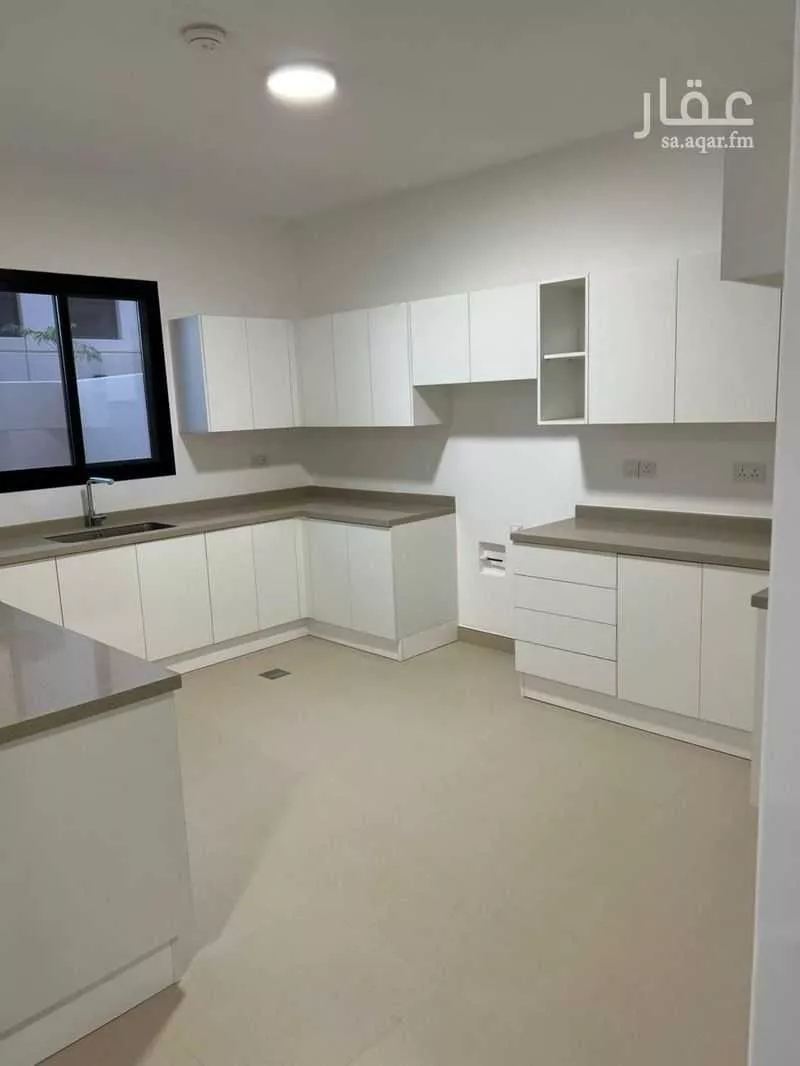 4 bedroom villa in Al Munsiyah 7