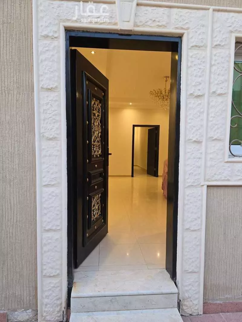 5 bedroom villa in Al Rabie 5