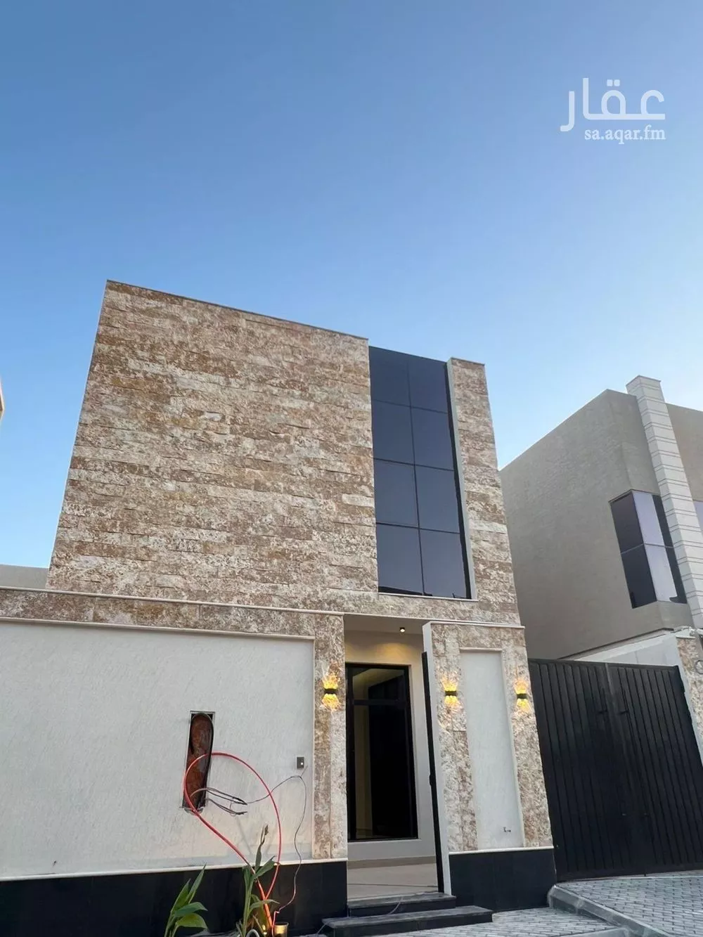 5 bedroom villa in Al Narjis 9