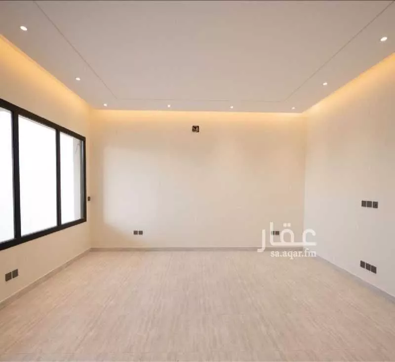 4 bedroom villa in Irqah 4