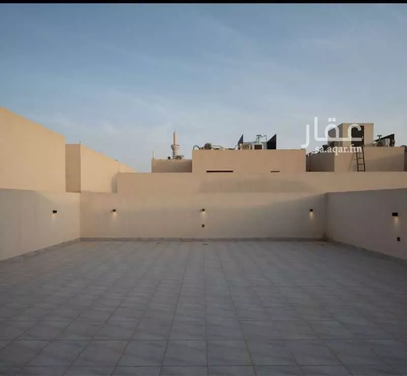 4 bedroom villa in Irqah 7