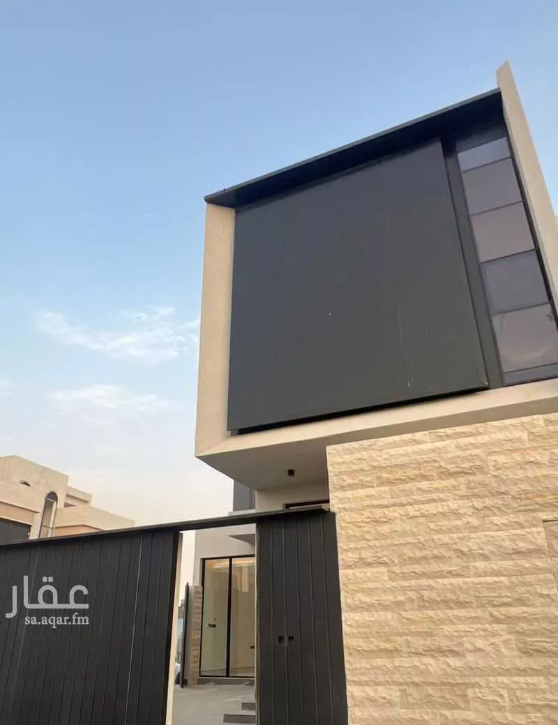 فيلا 4 غرف في العارض 13