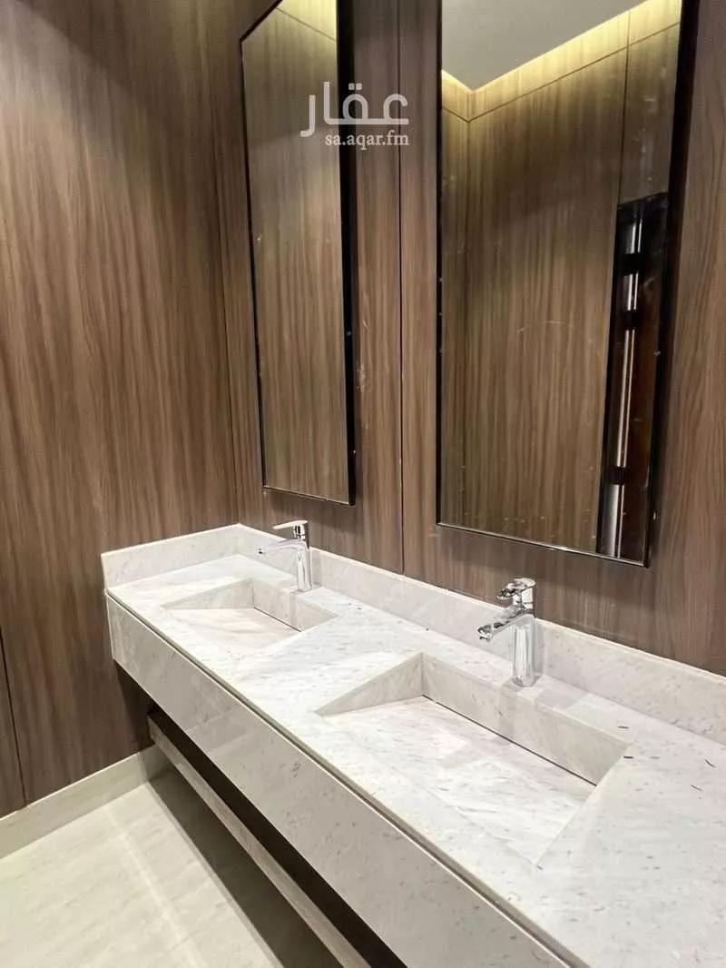 6 bedroom villa in Al Narjis 3